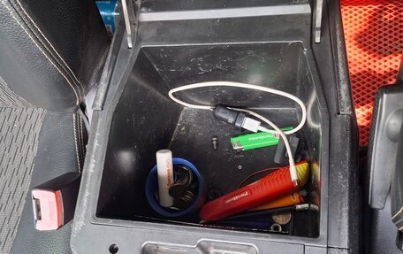 ЛуАЗ Patriot, 2013 год, 865 000 рублей, 9 фотография