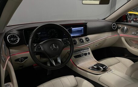 Mercedes-Benz E-Класс, 2017 год, 3 544 000 рублей, 11 фотография