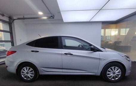 Hyundai Solaris II рестайлинг, 2016 год, 750 000 рублей, 5 фотография