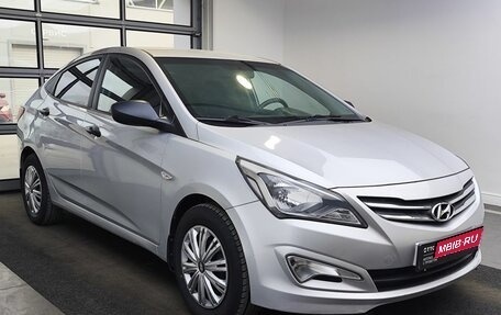 Hyundai Solaris II рестайлинг, 2016 год, 750 000 рублей, 3 фотография