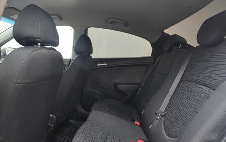 Hyundai Solaris II рестайлинг, 2016 год, 750 000 рублей, 15 фотография