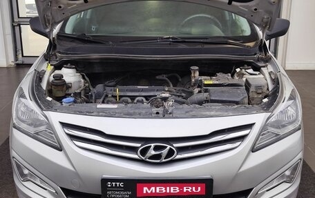 Hyundai Solaris II рестайлинг, 2016 год, 750 000 рублей, 11 фотография