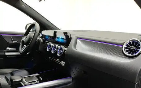 Mercedes-Benz GLA, 2021 год, 1 900 300 рублей, 12 фотография