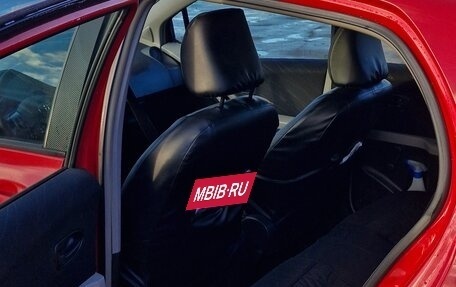 Toyota Yaris III рестайлинг, 2007 год, 530 000 рублей, 7 фотография