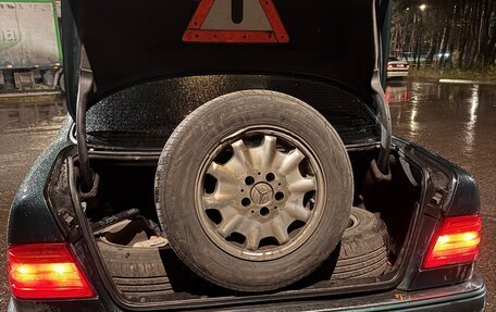 Mercedes-Benz E-Класс, 1996 год, 300 000 рублей, 16 фотография