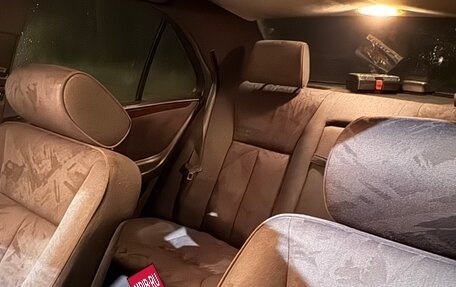 Mercedes-Benz E-Класс, 1996 год, 300 000 рублей, 19 фотография