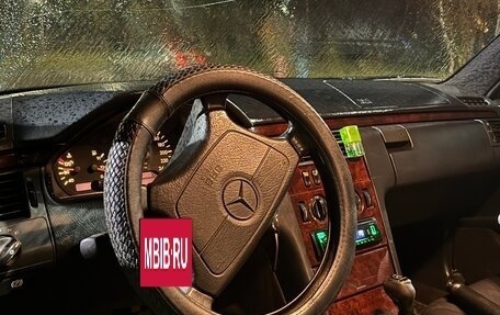 Mercedes-Benz E-Класс, 1996 год, 300 000 рублей, 18 фотография