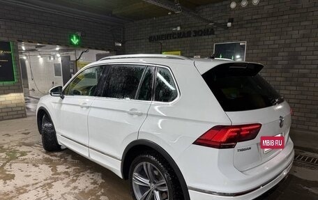Volkswagen Tiguan II, 2018 год, 3 750 000 рублей, 3 фотография