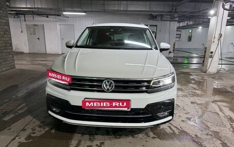 Volkswagen Tiguan II, 2018 год, 3 750 000 рублей, 5 фотография