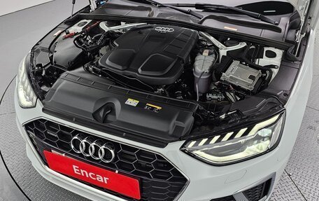 Audi A4, 2021 год, 2 490 000 рублей, 7 фотография