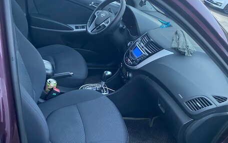 Hyundai Solaris II рестайлинг, 2011 год, 620 000 рублей, 6 фотография