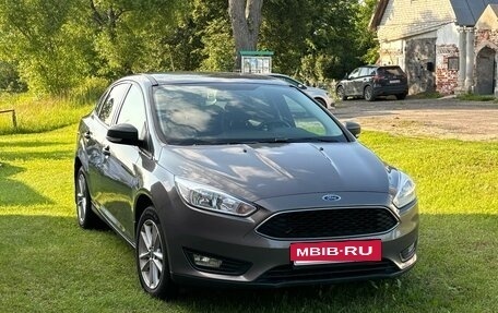 Ford Focus III, 2017 год, 1 300 000 рублей, 2 фотография