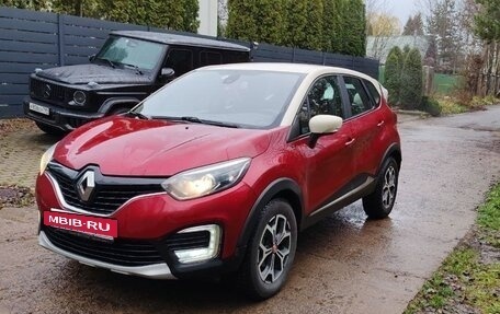 Renault Kaptur I рестайлинг, 2018 год, 1 400 000 рублей, 2 фотография