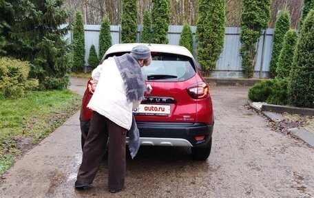 Renault Kaptur I рестайлинг, 2018 год, 1 400 000 рублей, 6 фотография