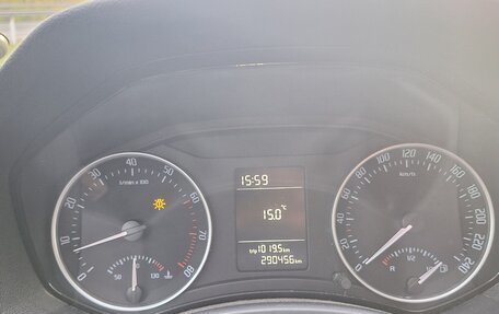 Skoda Octavia, 2011 год, 630 000 рублей, 10 фотография