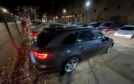 Audi A4, 2019 год, 2 600 000 рублей, 4 фотография