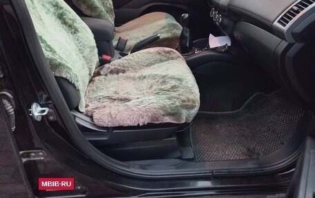 Mitsubishi Outlander III рестайлинг 3, 2010 год, 970 000 рублей, 5 фотография