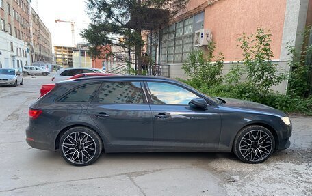 Audi A4, 2019 год, 2 600 000 рублей, 14 фотография