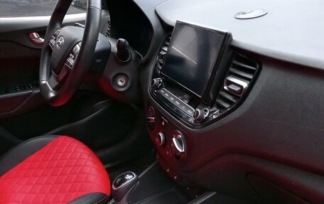 Hyundai Solaris II рестайлинг, 2021 год, 1 700 000 рублей, 5 фотография