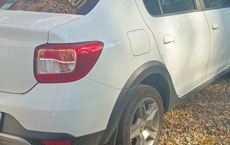 Renault Logan II, 2022 год, 1 350 000 рублей, 6 фотография