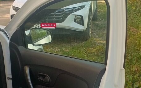 Renault Logan II, 2022 год, 1 350 000 рублей, 17 фотография