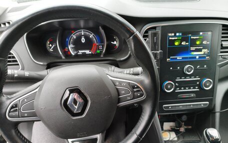 Renault Megane IV, 2019 год, 1 450 000 рублей, 9 фотография