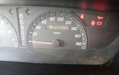 Toyota Noah III, 2003 год, 550 000 рублей, 11 фотография