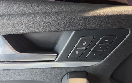 Audi Q5, 2021 год, 3 470 000 рублей, 16 фотография