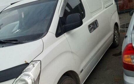 Hyundai Grand Starex Grand Starex I рестайлинг 2, 2008 год, 690 000 рублей, 1 фотография