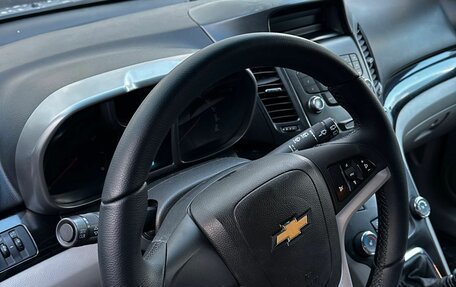 Chevrolet Orlando I, 2012 год, 890 000 рублей, 31 фотография