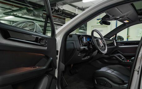 Porsche Cayenne III, 2025 год, 16 880 000 рублей, 36 фотография