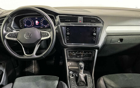 Volkswagen Tiguan II, 2021 год, 2 777 000 рублей, 12 фотография