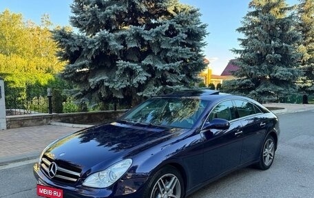 Mercedes-Benz CLS, 2010 год, 1 680 000 рублей, 2 фотография