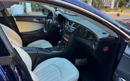 Mercedes-Benz CLS, 2010 год, 1 680 000 рублей, 18 фотография