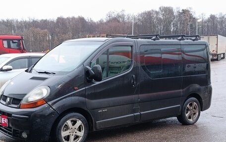 Renault Trafic, 2003 год, 1 250 000 рублей, 1 фотография