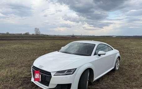 Audi TT, 2016 год, 2 000 000 рублей, 2 фотография