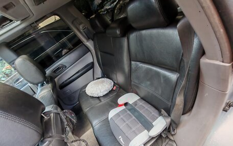 Subaru Forester, 2005 год, 800 000 рублей, 13 фотография