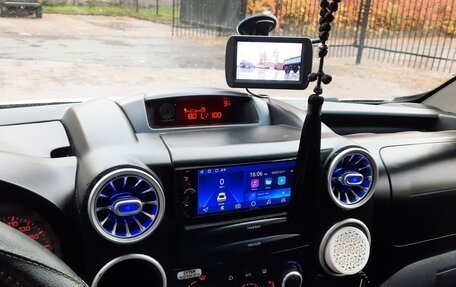 Citroen Berlingo II рестайлинг, 2010 год, 620 000 рублей, 16 фотография