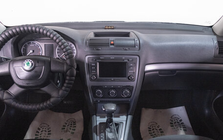 Skoda Octavia, 2011 год, 899 000 рублей, 10 фотография