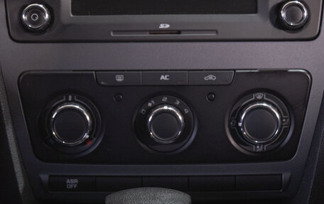 Skoda Octavia, 2011 год, 899 000 рублей, 13 фотография