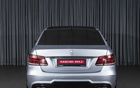 Mercedes-Benz E-Класс, 2015 год, 1 998 000 рублей, 4 фотография