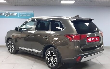 Mitsubishi Outlander III рестайлинг 3, 2020 год, 2 553 000 рублей, 7 фотография