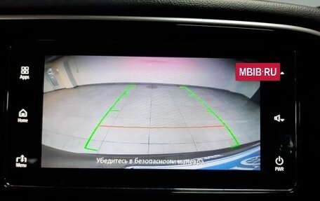 Mitsubishi Outlander III рестайлинг 3, 2020 год, 2 553 000 рублей, 18 фотография