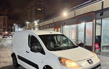 Peugeot Partner II рестайлинг 2, 2010 год, 279 000 рублей, 1 фотография