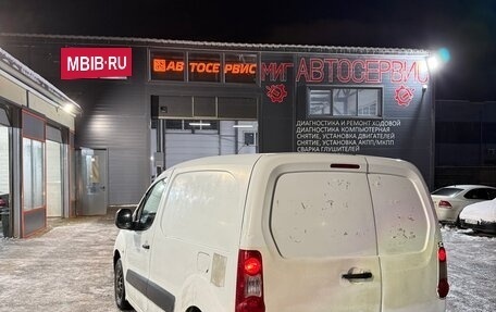 Peugeot Partner II рестайлинг 2, 2010 год, 279 000 рублей, 4 фотография