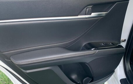 Toyota Camry, 2019 год, 2 250 000 рублей, 10 фотография