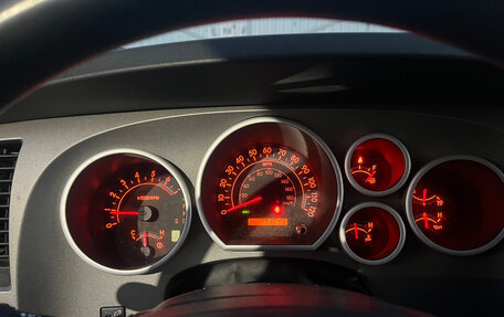 Toyota Tundra II, 2011 год, 2 700 000 рублей, 9 фотография