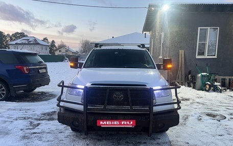 Toyota Tundra II, 2011 год, 2 700 000 рублей, 3 фотография