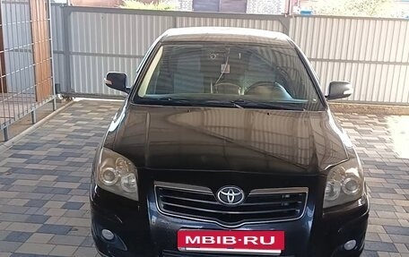 Toyota Avensis III рестайлинг, 2006 год, 650 000 рублей, 6 фотография