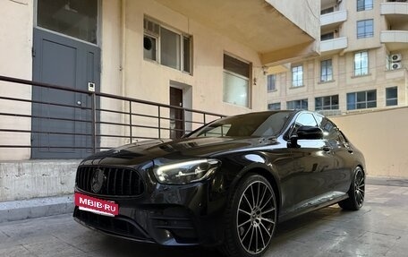 Mercedes-Benz E-Класс, 2020 год, 3 800 000 рублей, 19 фотография